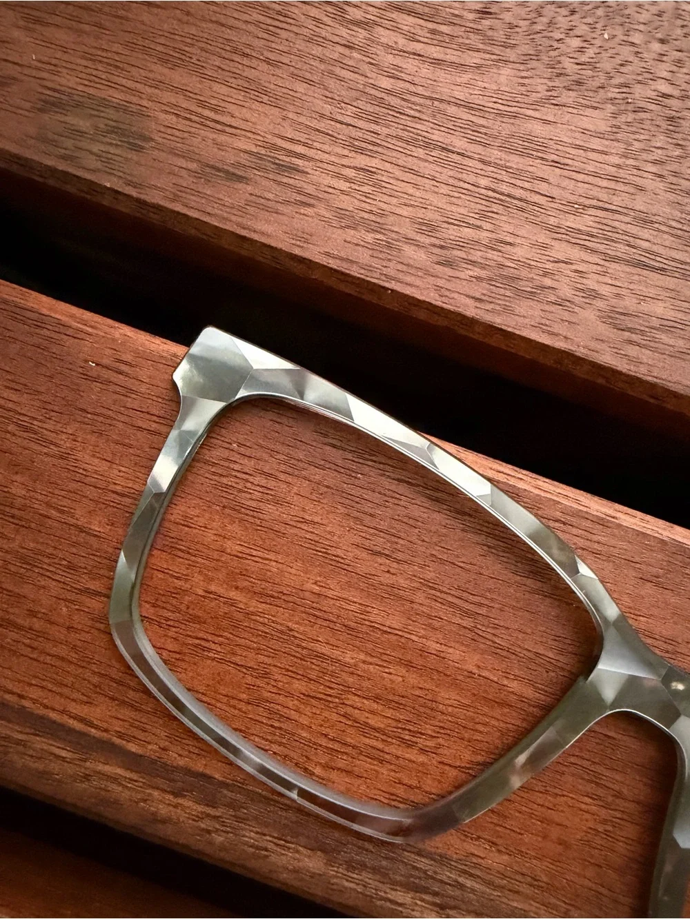 Pair eyewear premium holographic topper for Kirby